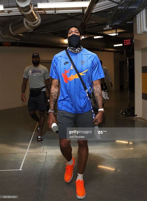 I Love Anthony Davis' Gucci Tunnel Outfit 